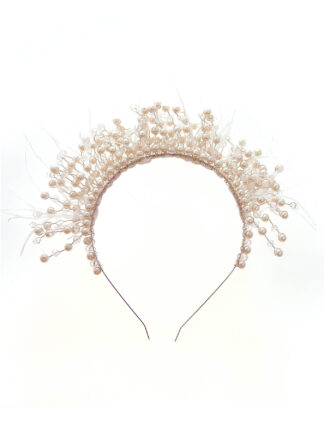 Cauti un Accesoriu de Păr cu Perle? Comandă Coroniță pentru Mireasă Perle Ivory Pene Novia Regia În Stoc Livrare Rapida
